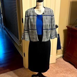 Super cute versatile dress, size 8